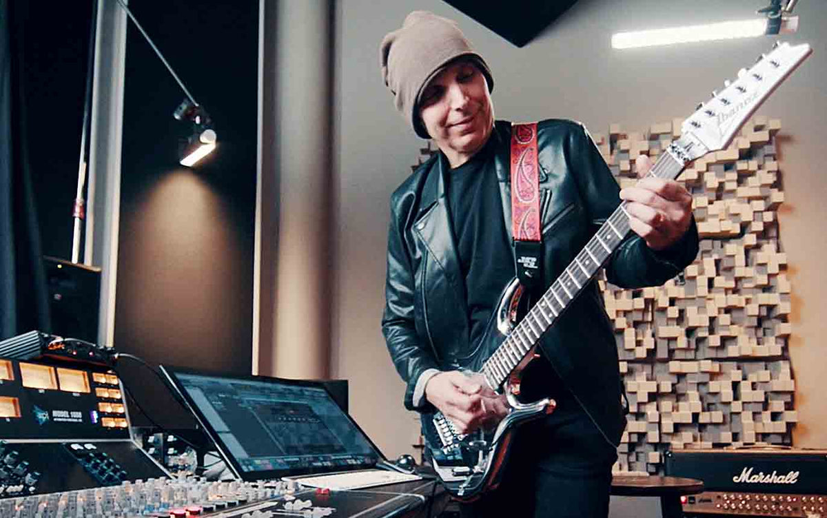 Joe Satriani AmpliTube Vote