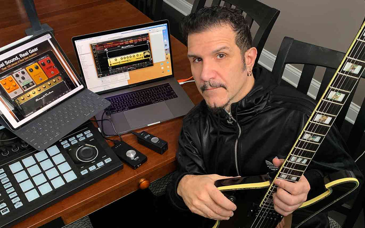 Charlie Benante uses AmpliTube for new Video and Presets