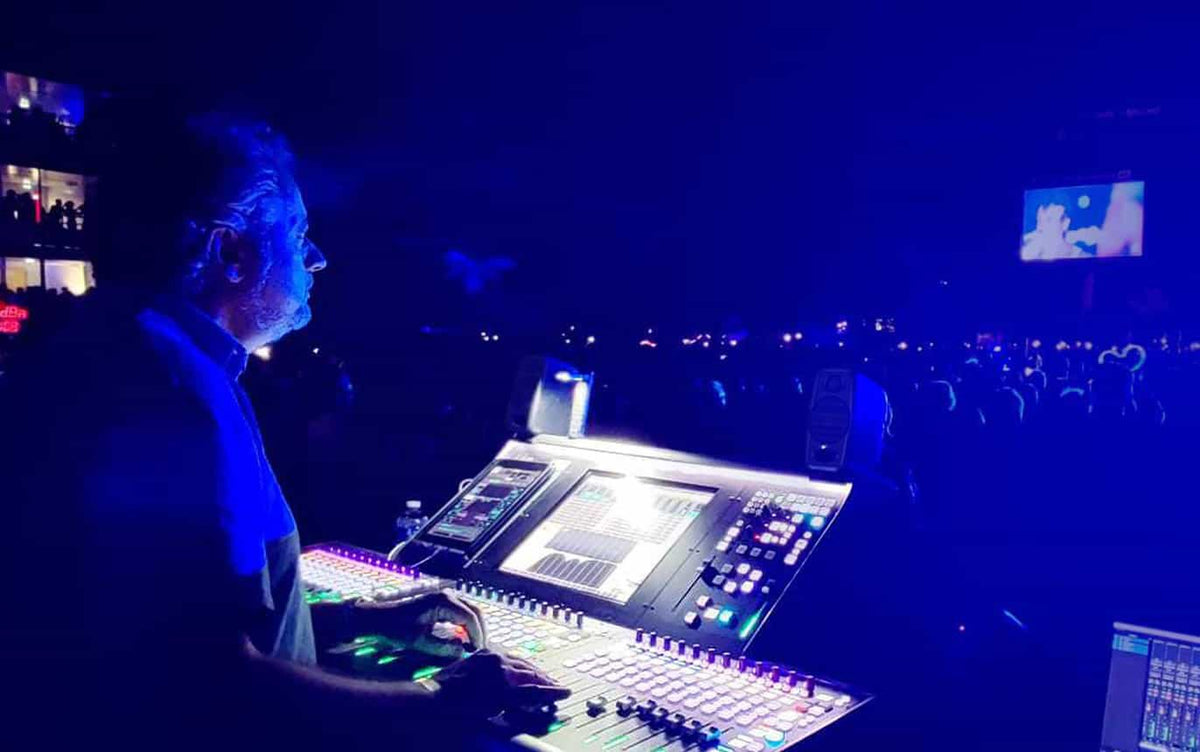 iLoud Micros on Tour With Mika