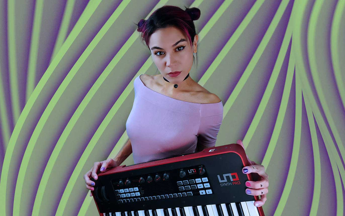 Aldana Uses UNO Synth Pro