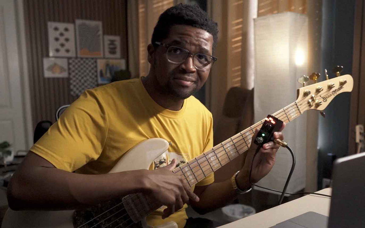 Pro Bass Sessions on an iPhone