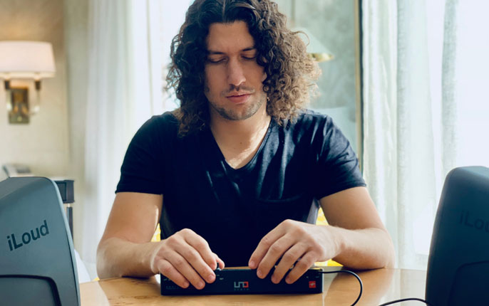 Ilan Rubin of Nine Inch Nails Takes UNO Synth on Tour