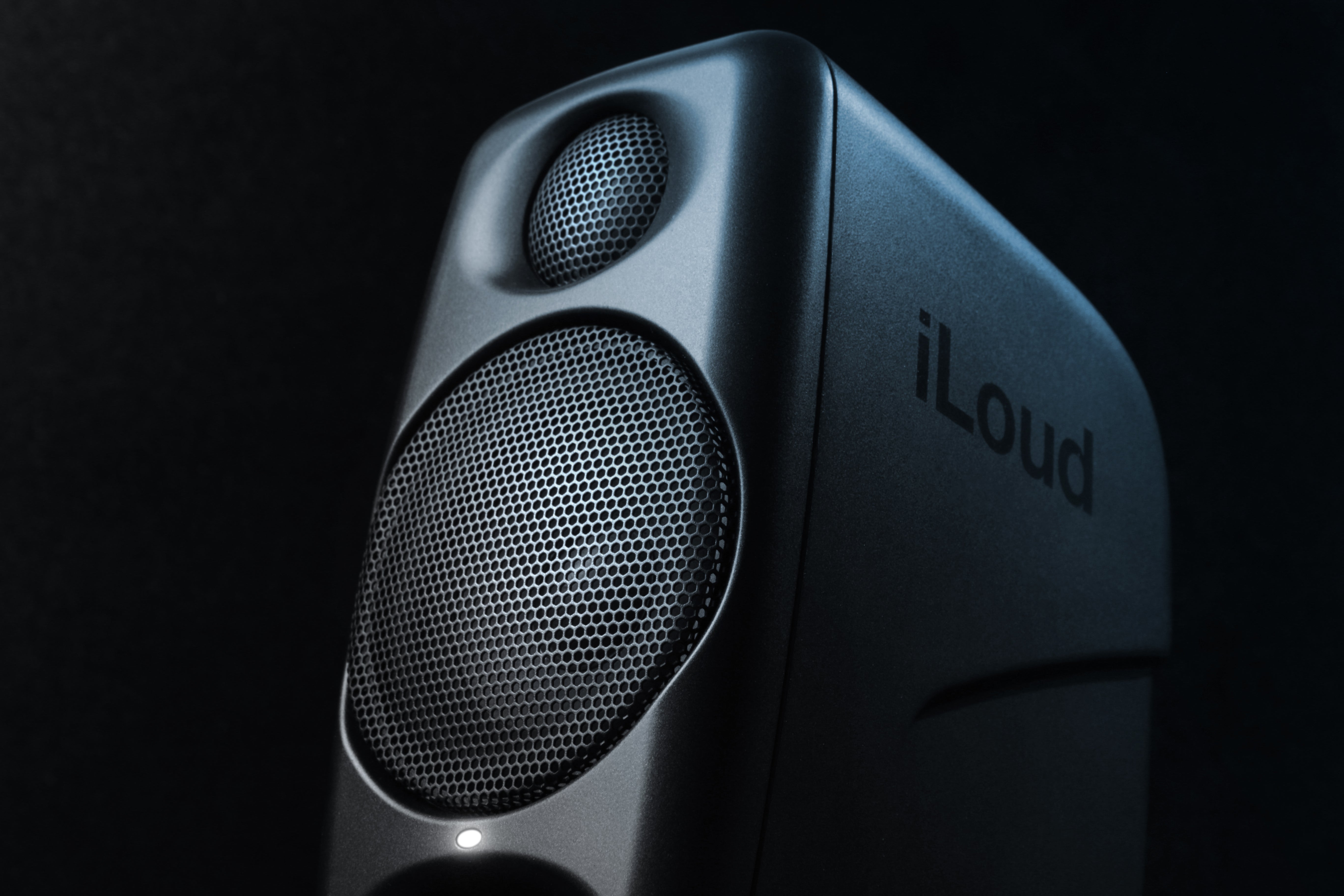 iLoud Micro Monitor | Ultra-Compact Professional Studio Monitors