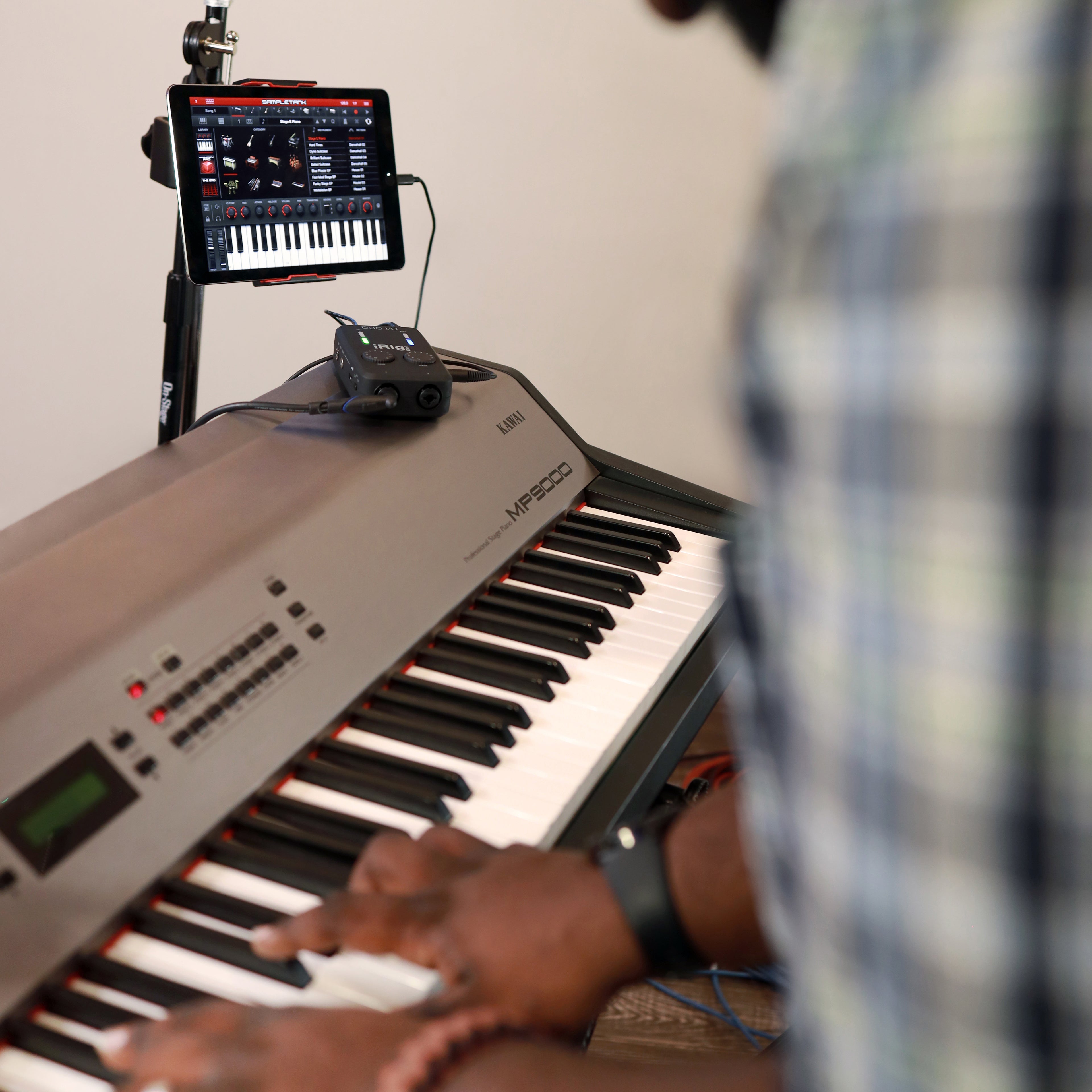 IK Multimedia iRig Pro Duo 本体 iRig Pro Duo I/O | 2-Channel Audio & MIDI Interface