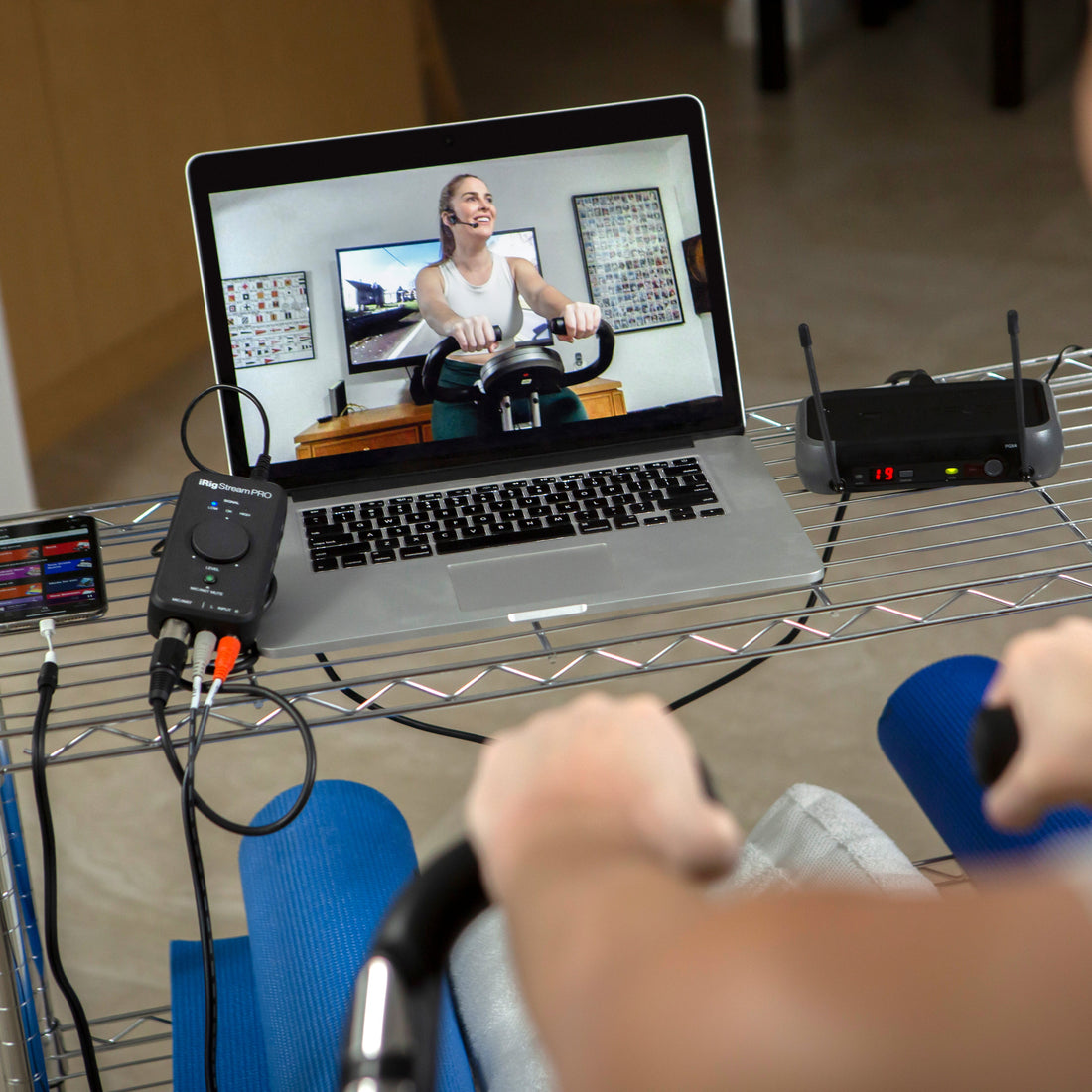 iRig Stream Pro