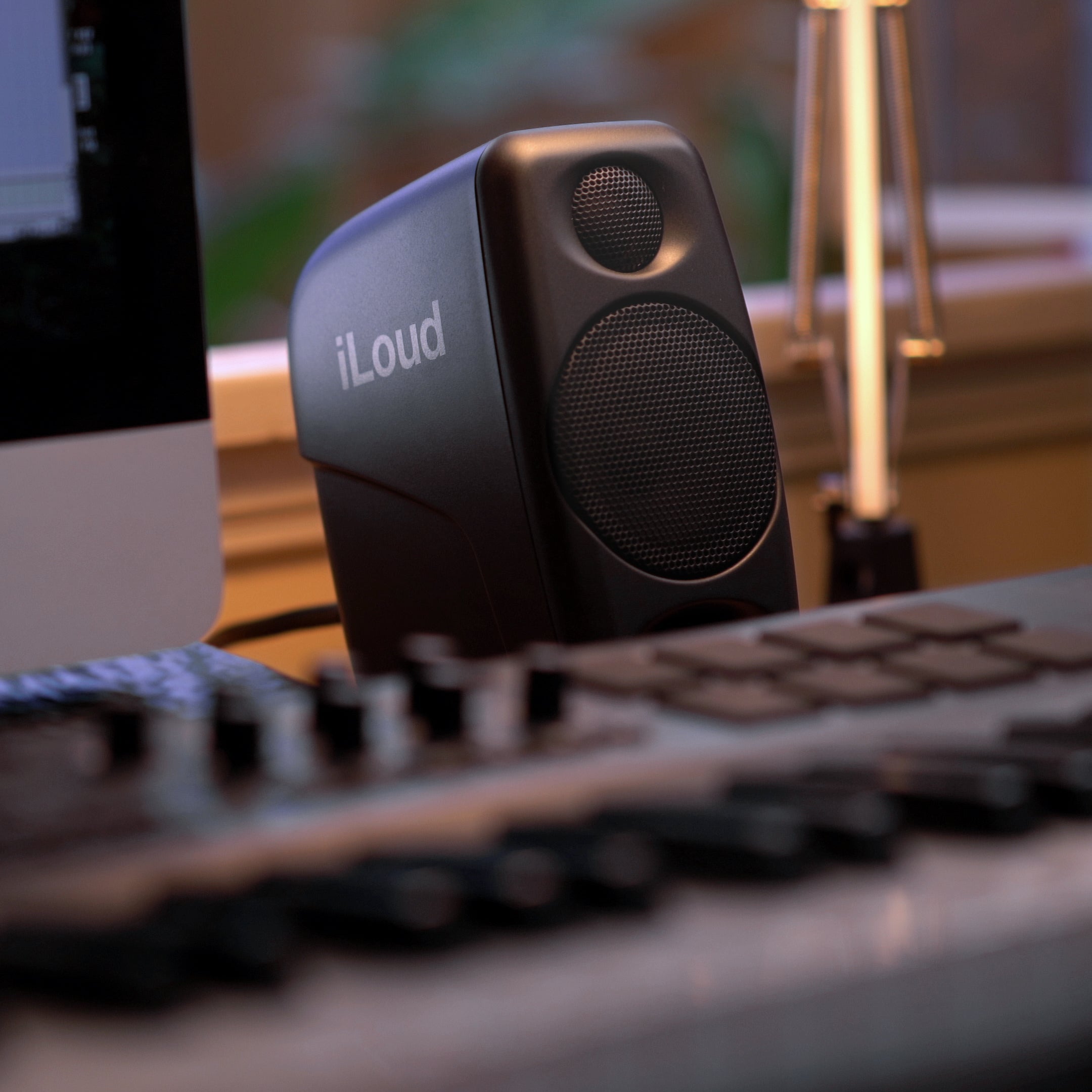 iLoud Micro Monitor | Ultra-Compact Professional Studio Monitors